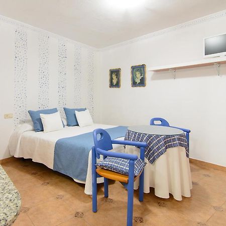 Apartamentos Turisticos Casa Soto 바이오나 외부 사진