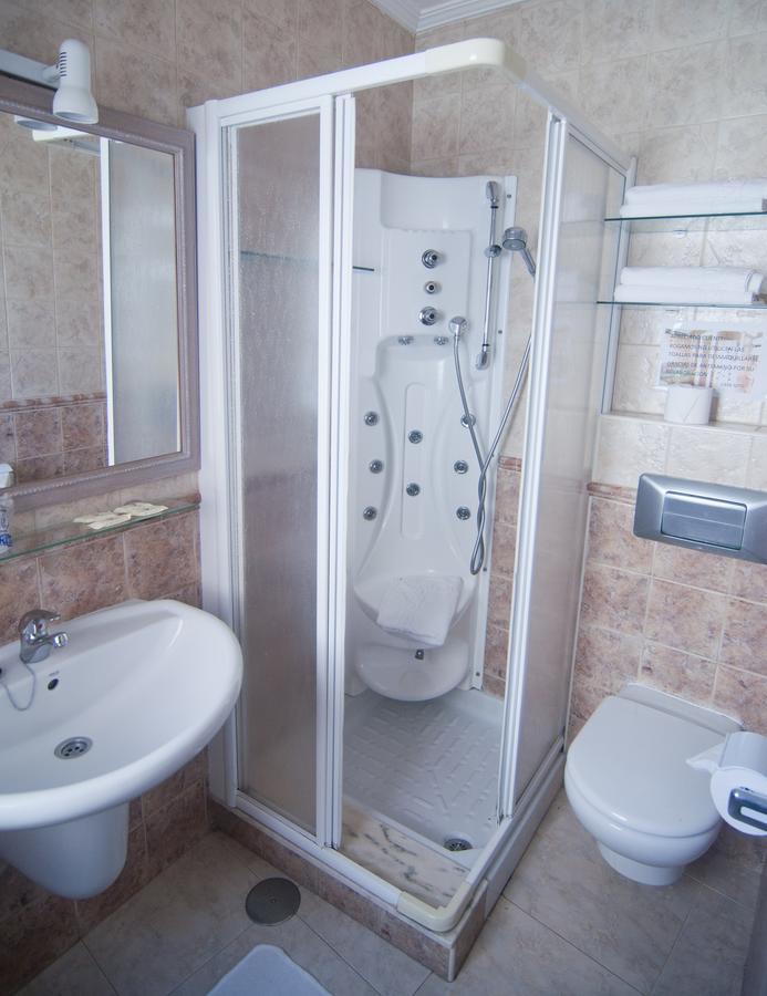 Apartamentos Turisticos Casa Soto 바이오나 외부 사진