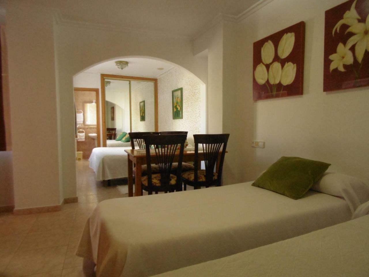 Apartamentos Turisticos Casa Soto 바이오나 외부 사진