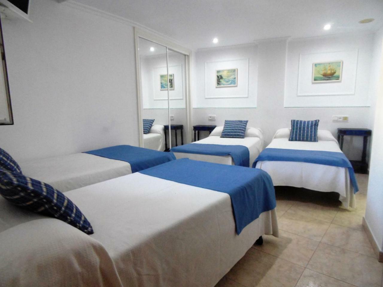Apartamentos Turisticos Casa Soto 바이오나 외부 사진