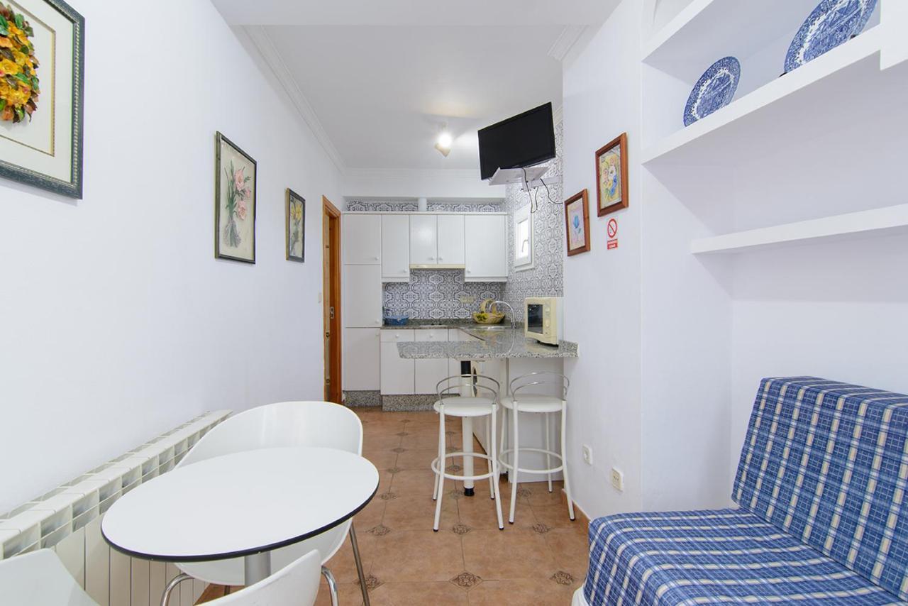 Apartamentos Turisticos Casa Soto 바이오나 외부 사진