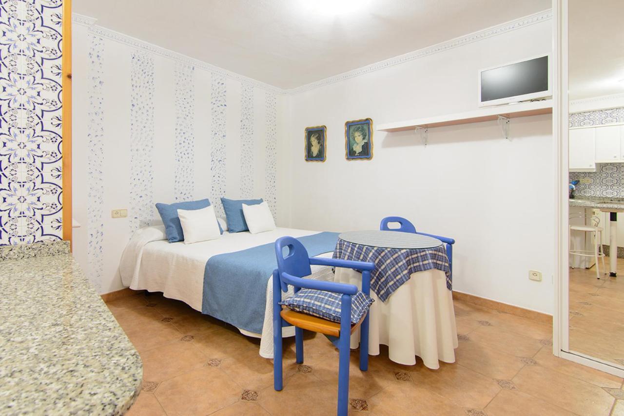 Apartamentos Turisticos Casa Soto 바이오나 외부 사진
