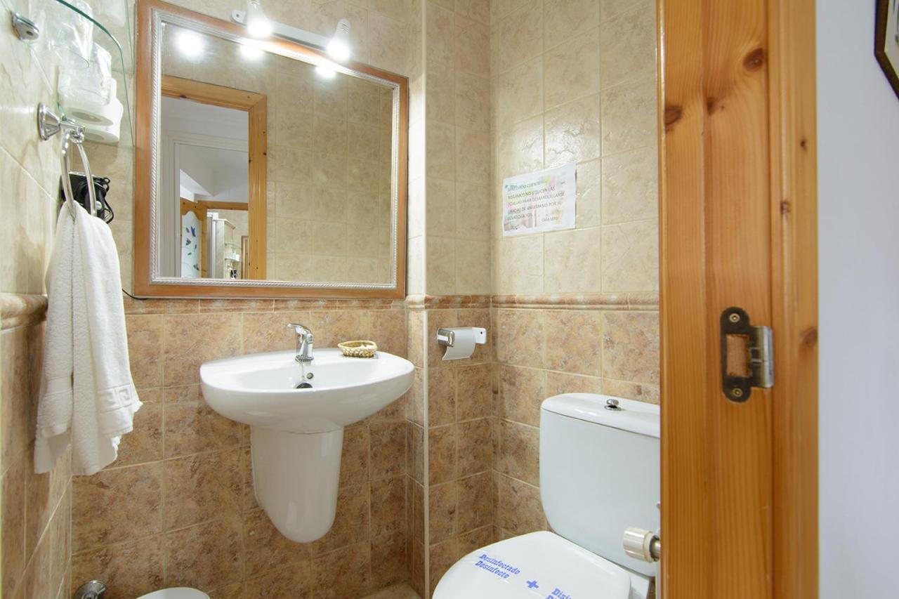 Apartamentos Turisticos Casa Soto 바이오나 외부 사진