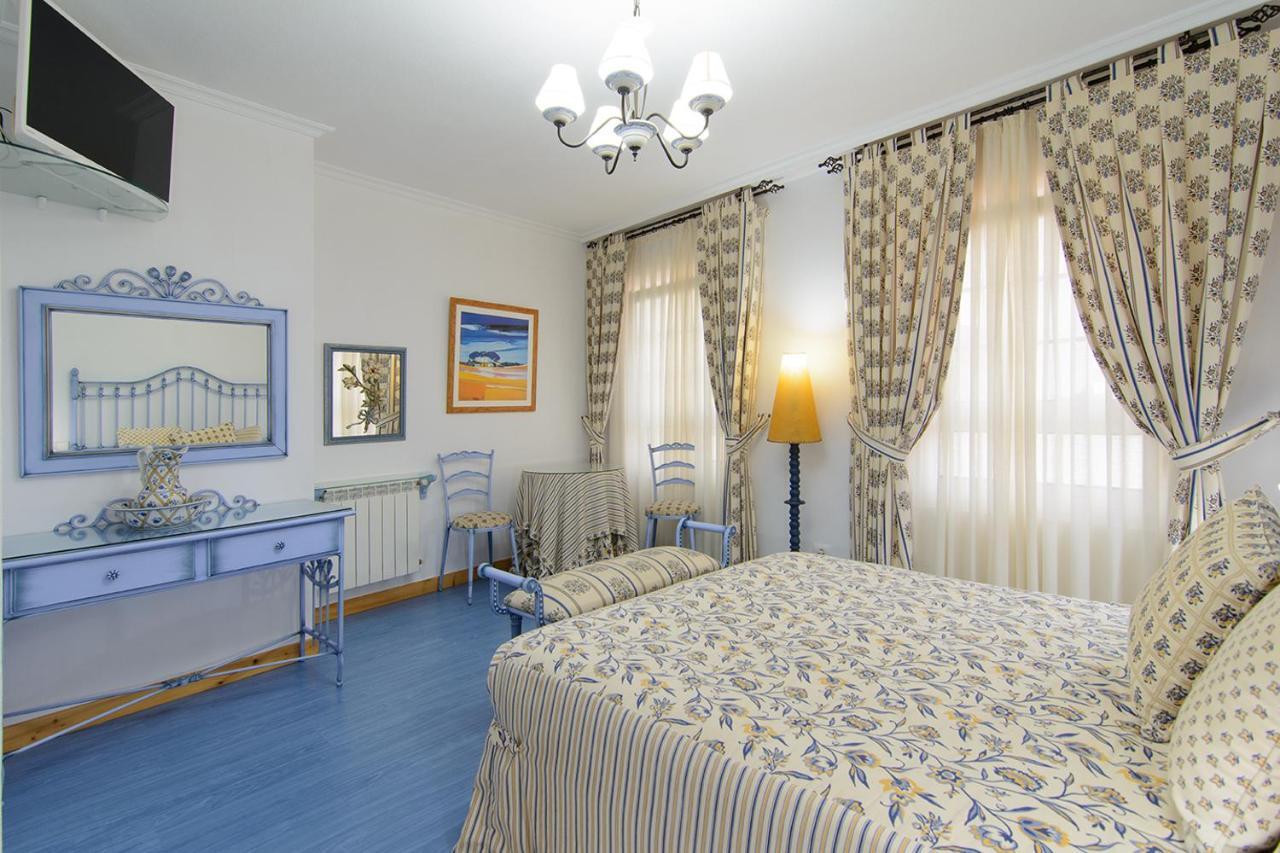 Apartamentos Turisticos Casa Soto 바이오나 외부 사진