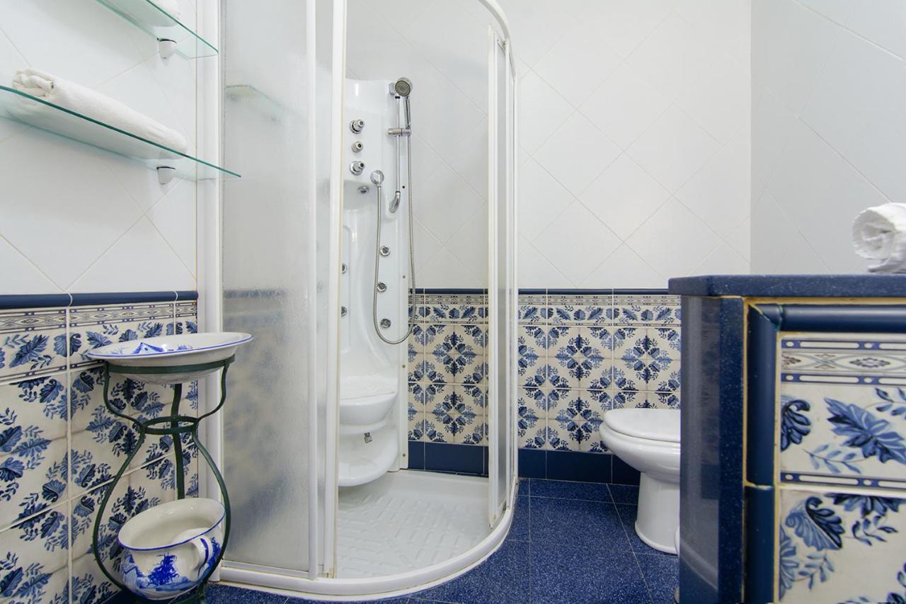 Apartamentos Turisticos Casa Soto 바이오나 외부 사진